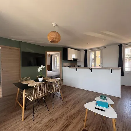 Le Nid D Adele - Centre - 3 Pers - Wifi - A 10min - Parking Gratuit Daire Eu (Seine-Maritime)